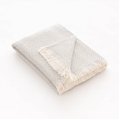 Cuvertură pat Sofazip Kenya 90% bumbac reciclat, culoare Light grey