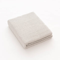 Cuvertură pat Sofazip Kenya 90% bumbac reciclat, culoare Light grey